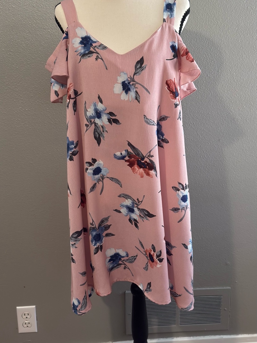 Magnolia South Pink Floral Cold-Shoulder Sun Dress Size L